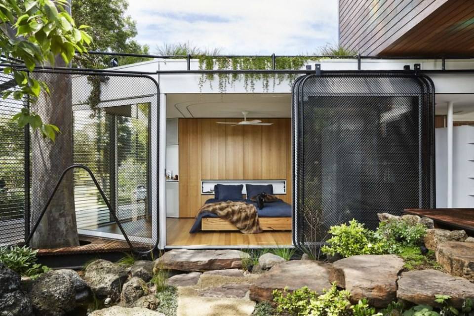 Kiah House by Austin Maynard Architects