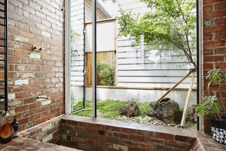 Kiah House by Austin Maynard Architects