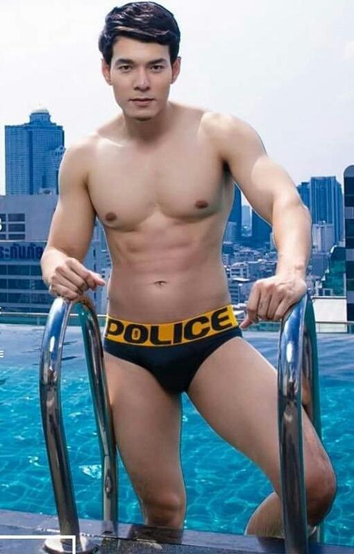 ถอดโชว์เรือนร่าง 2069