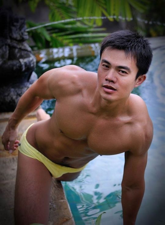 ถอดโชว์เรือนร่าง 2077