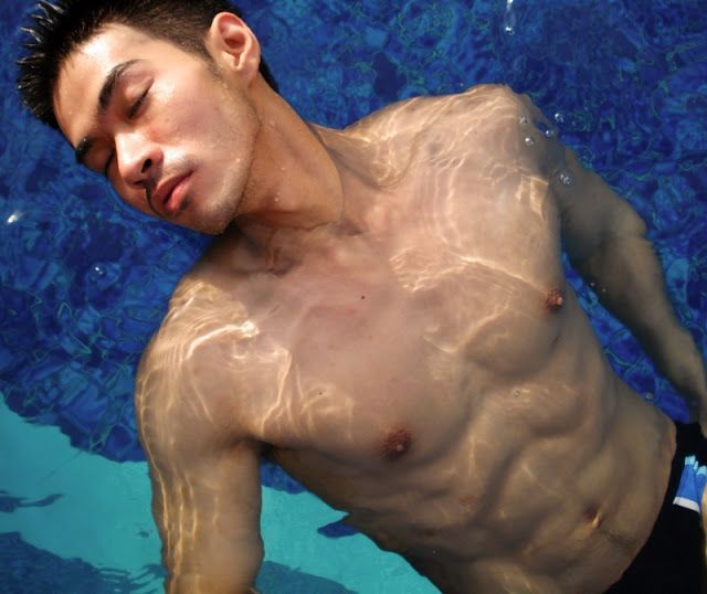 ถอดโชว์เรือนร่าง 2077