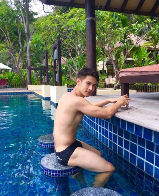 ถอดโชว์เรือนร่าง 2091