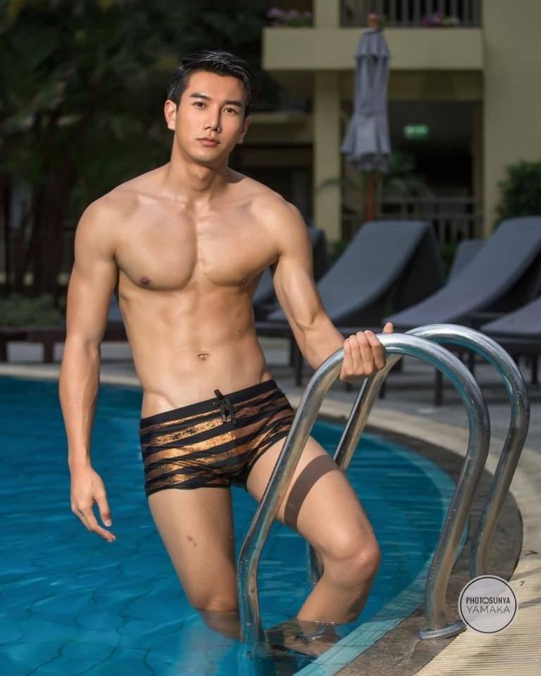 ถอดโชว์เรือนร่าง 2091