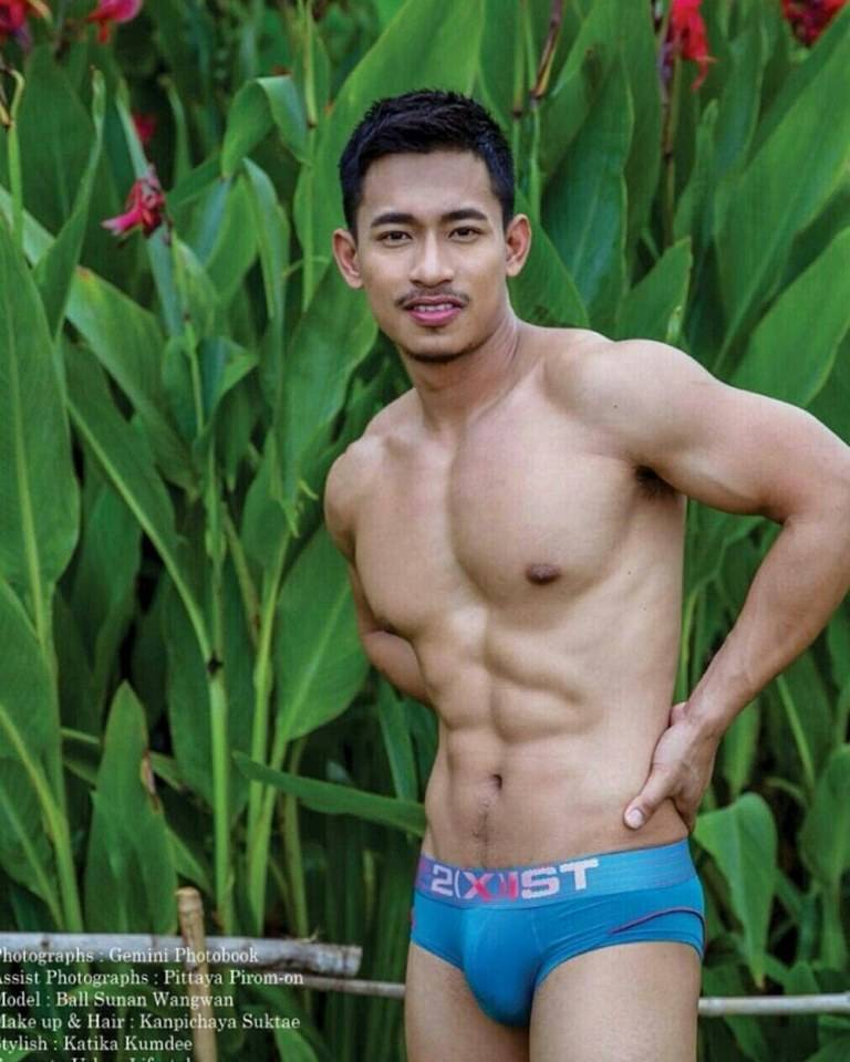 ถอดโชว์เรือนร่าง 2091