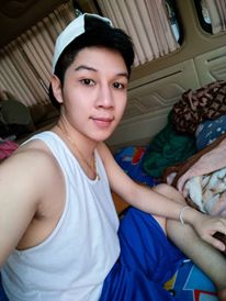 มาร์ค วงศิลป์ หนุ่มหน้าใส แห่ง ศิลปินภูไท