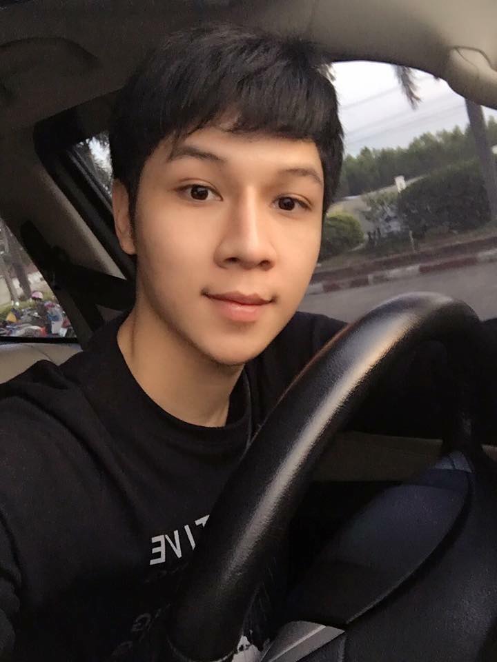 มาร์ค วงศิลป์ หนุ่มหน้าใส แห่ง ศิลปินภูไท