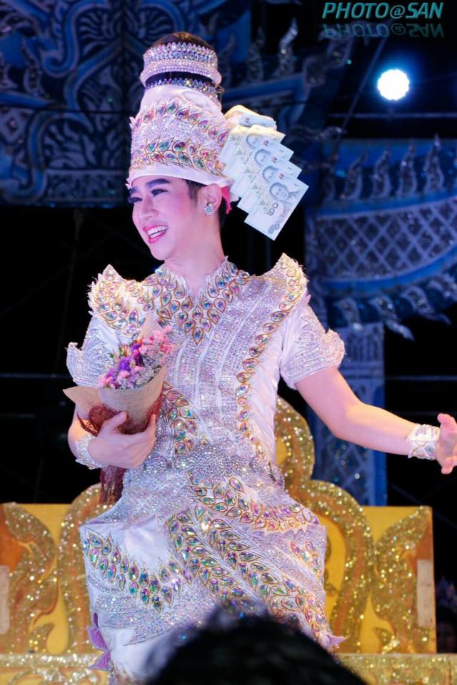 มาร์ค วงศิลป์ หนุ่มหน้าใส แห่ง ศิลปินภูไท