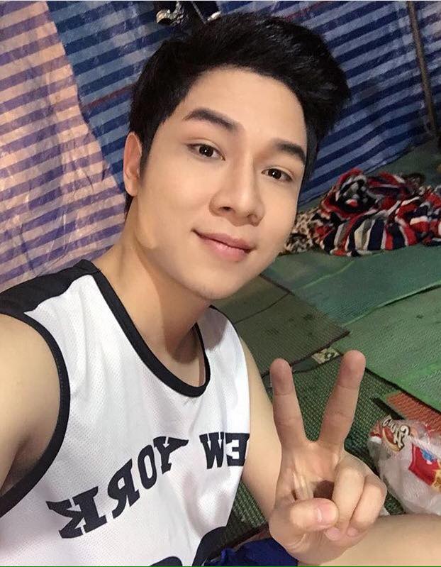 มาร์ค วงศิลป์ หนุ่มหน้าใส แห่ง ศิลปินภูไท