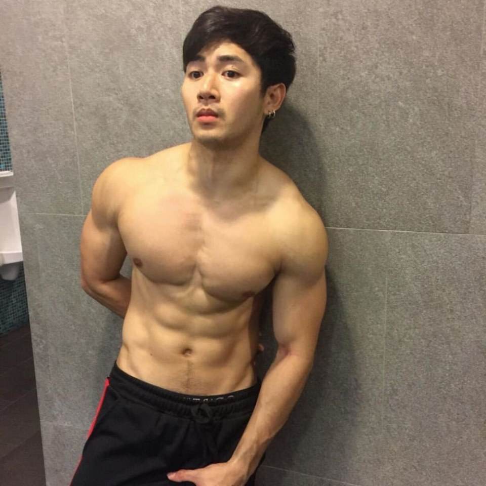 เลียต่อเนื่อง02