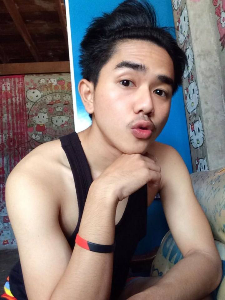 เลียต่อเนื่อง02