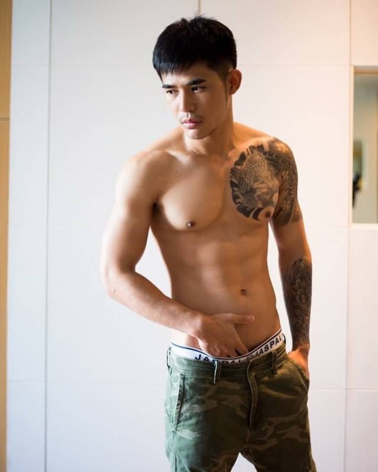 เลียต่อเนื่อง02