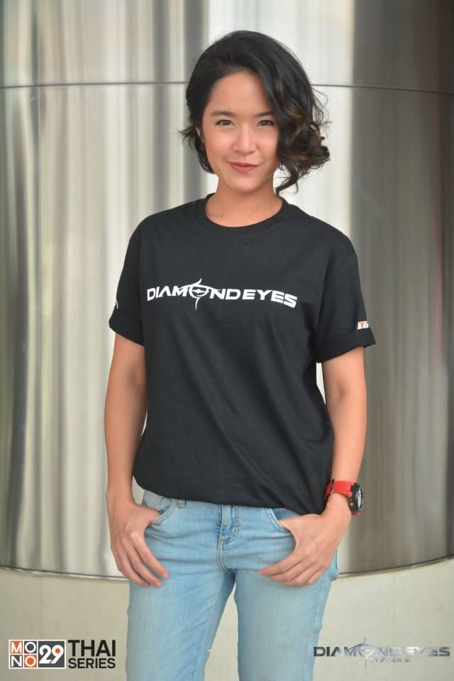 &ldquo;บรู๊ค ดนุพร&rdquo; หวนคืนจอแก้ว นำทีมบวงสรวง ซีรี่ส์ &ldquo;DIAMOND EYES 2 ตา-สัมผัส-ผี&rdquo; ช่อง &ldquo;MONO29&rdquo;