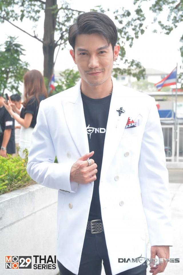 &ldquo;บรู๊ค ดนุพร&rdquo; หวนคืนจอแก้ว นำทีมบวงสรวง ซีรี่ส์ &ldquo;DIAMOND EYES 2 ตา-สัมผัส-ผี&rdquo; ช่อง &ldquo;MONO29&rdquo;