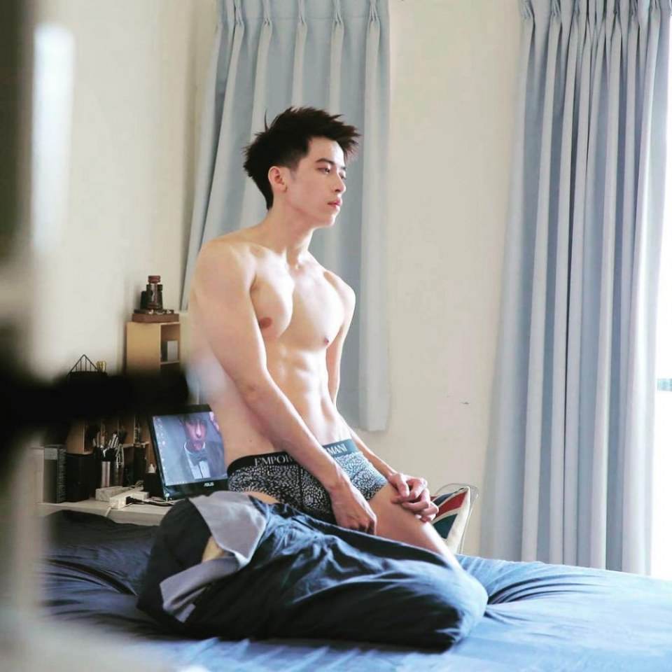 เลียต่อเนื่อง04