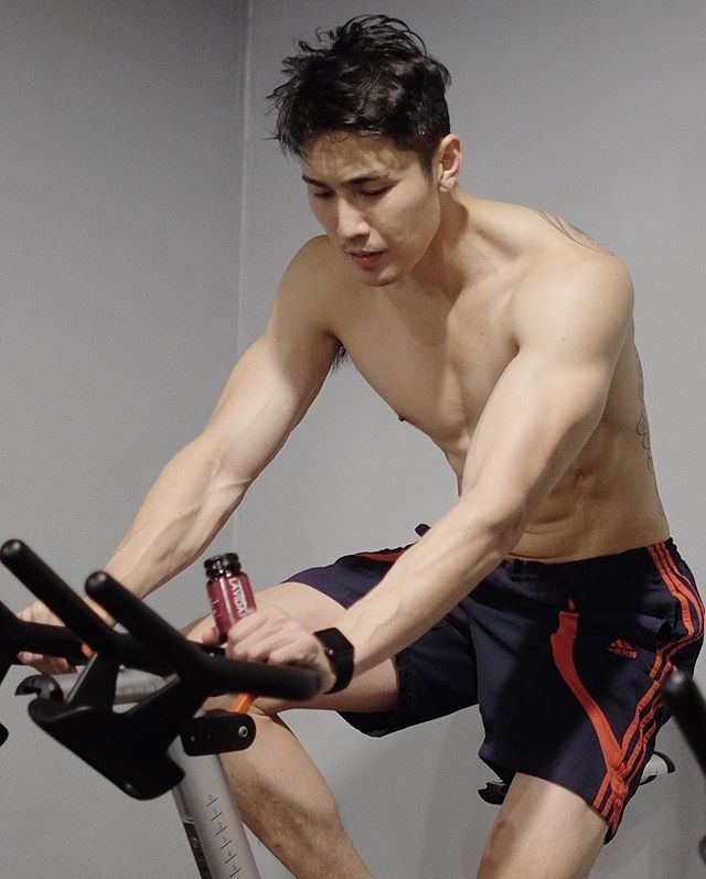 ยั่วไม่ยั้ง