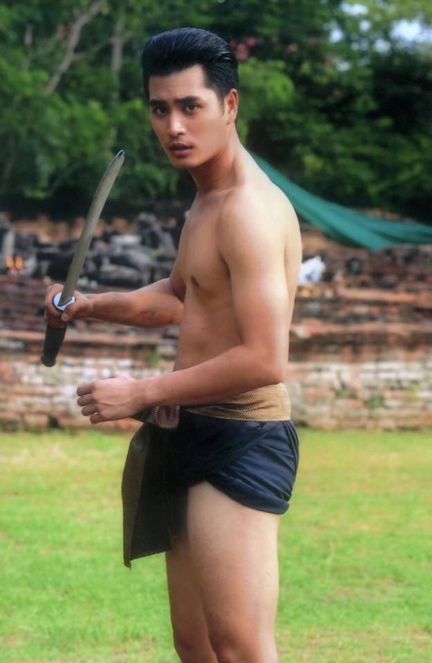 พี่หมื่นทั้ง2 ออข้าทนไม่ไหวแล้ว