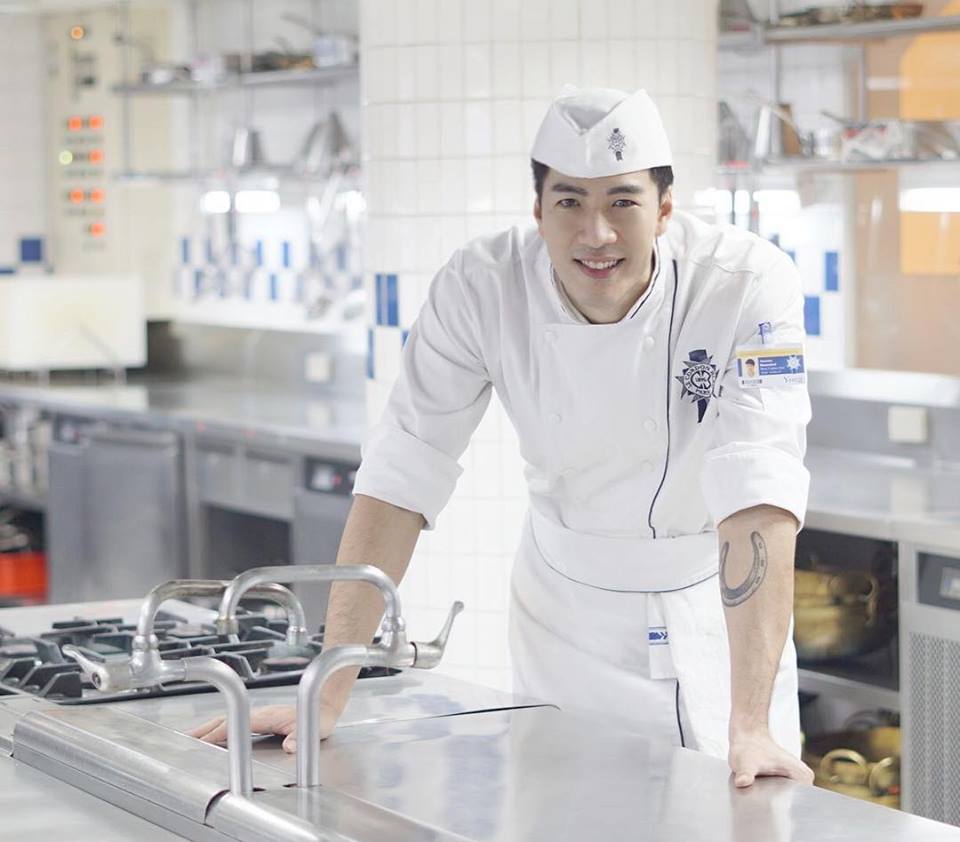 พี่โย่ง ของบ่าวกล้ามแขนหุ่นสูงใหญ่