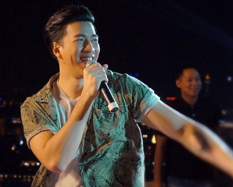 พี่โย่ง ของบ่าวกล้ามแขนหุ่นสูงใหญ่