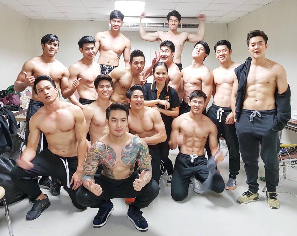 รวมหนุ่มหล่อล่ำ