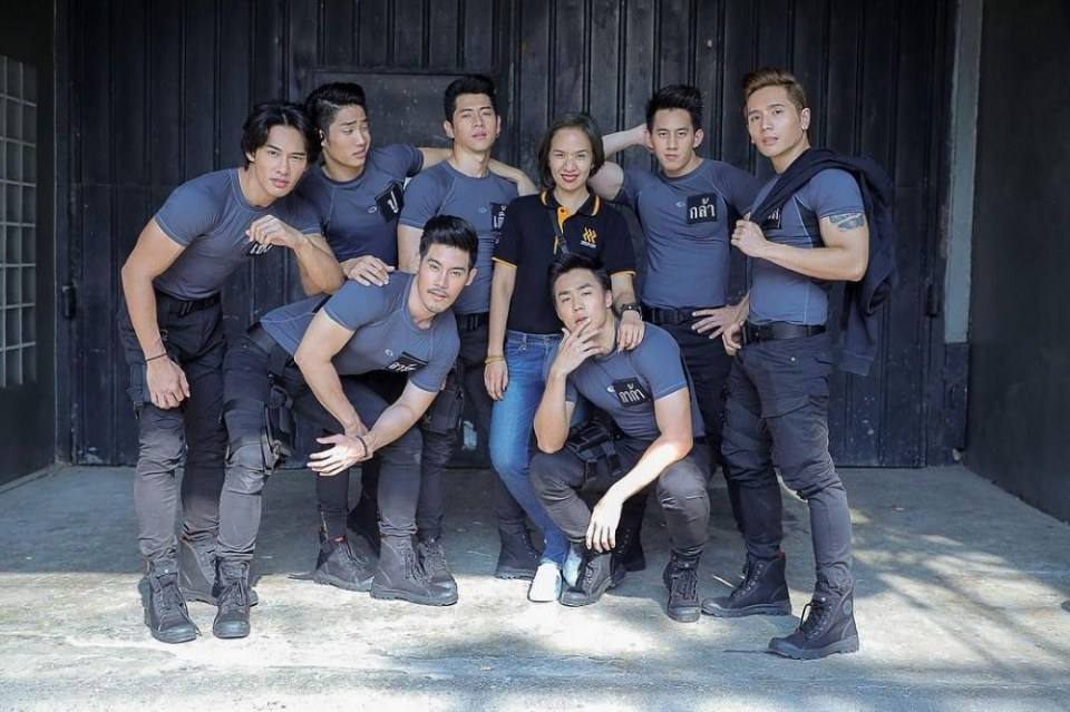 รวมหนุ่มหล่อล่ำ