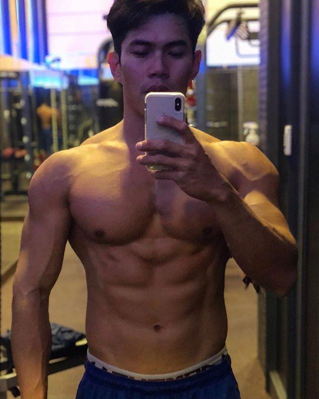 ขาวหิวเลยมาก