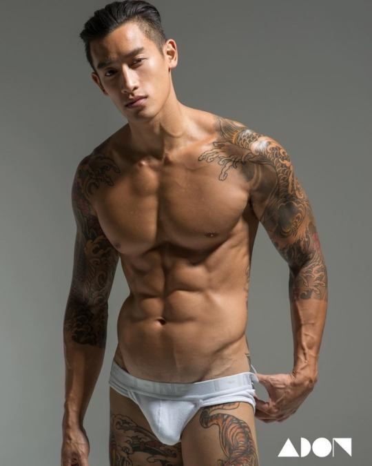 Hot guy in underwear 313