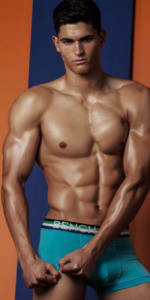 Hot guy in underwear 313