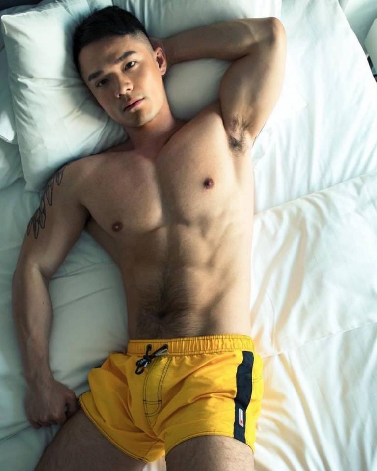 Hot guy in underwear 313