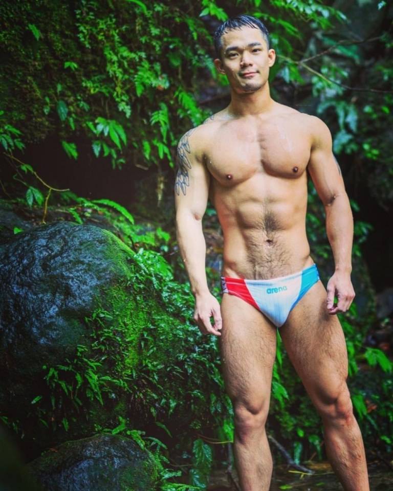 Hot guy in underwear 313