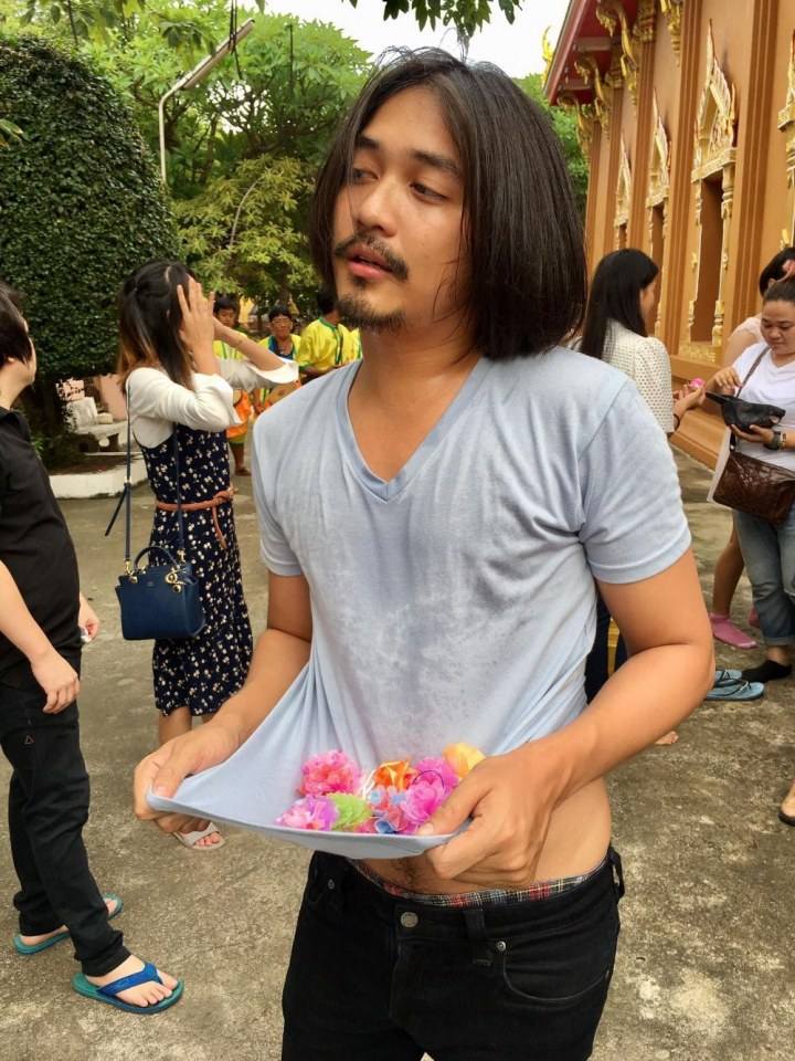 ฉันก็รักหนุ่มเซอร์ค่ะ 2,559