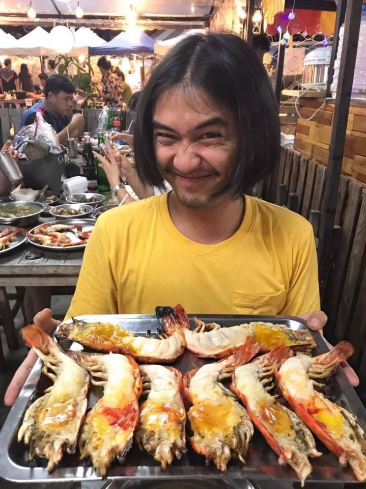 ฉันก็รักหนุ่มเซอร์ค่ะ 2,559