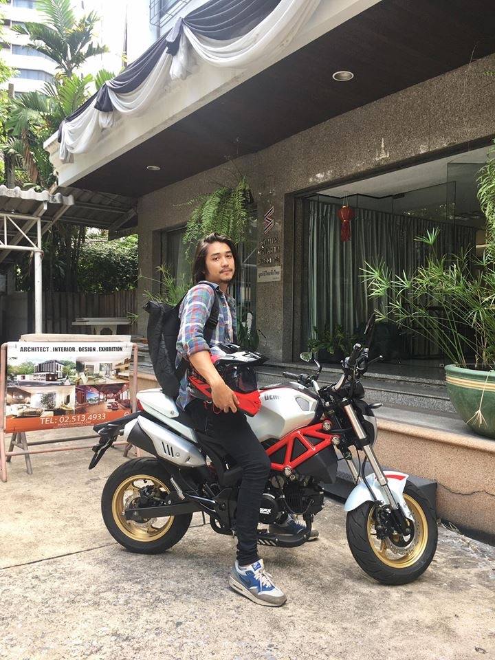 ฉันก็รักหนุ่มเซอร์ค่ะ 2,559