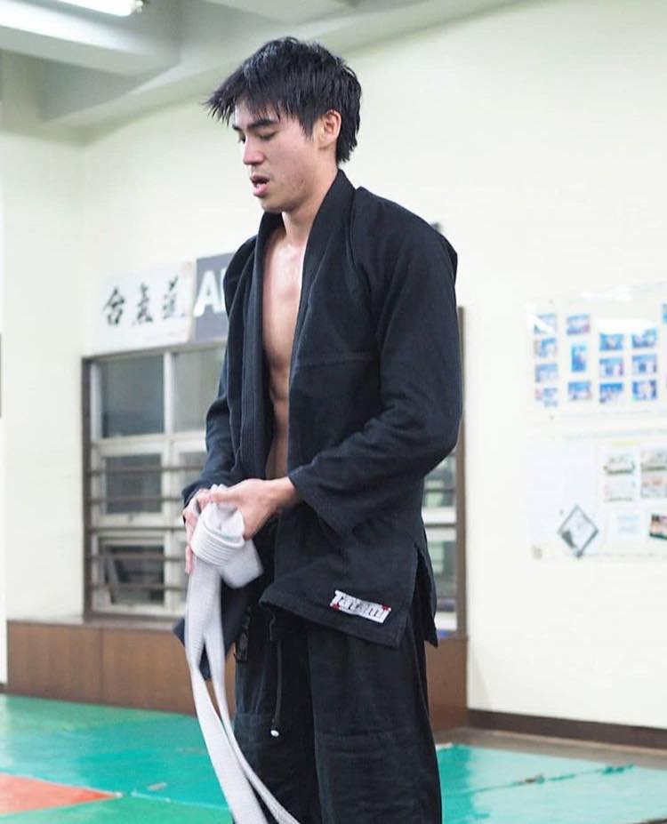 ครูสอนฟันดาบแซ่บเวอร์