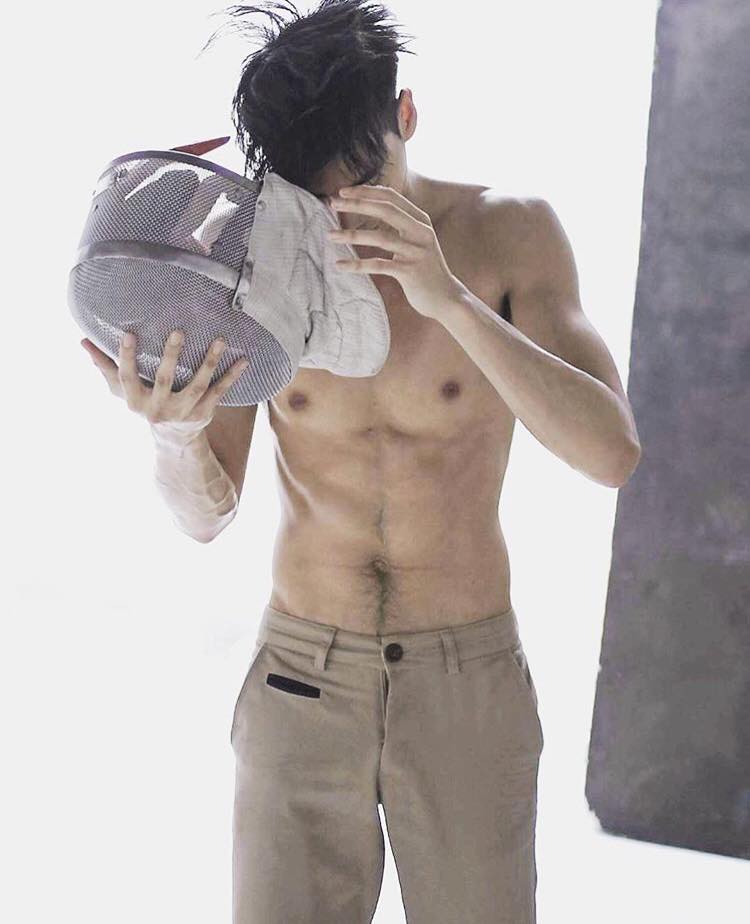 ครูสอนฟันดาบแซ่บเวอร์