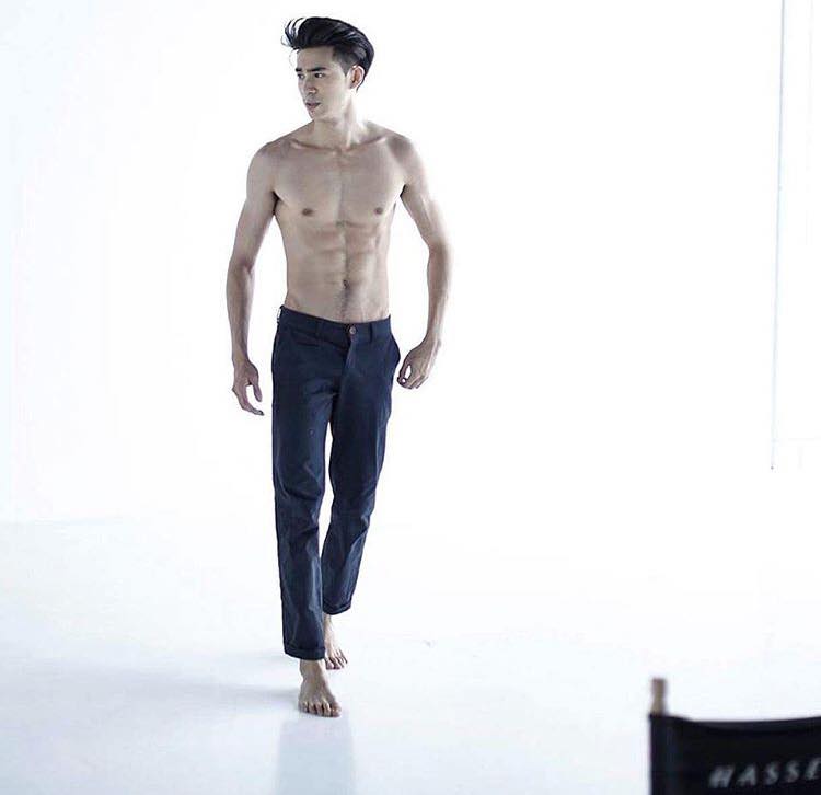 ครูสอนฟันดาบแซ่บเวอร์