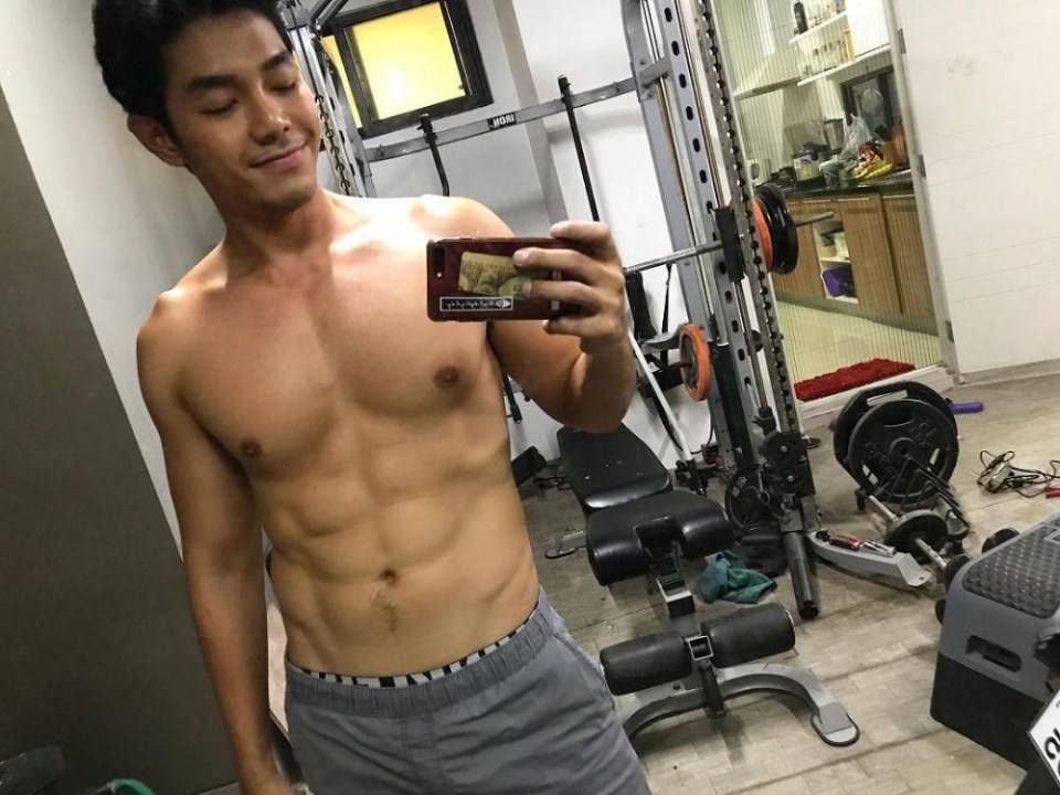 อยากซบหน้าอก ซุปตาร์