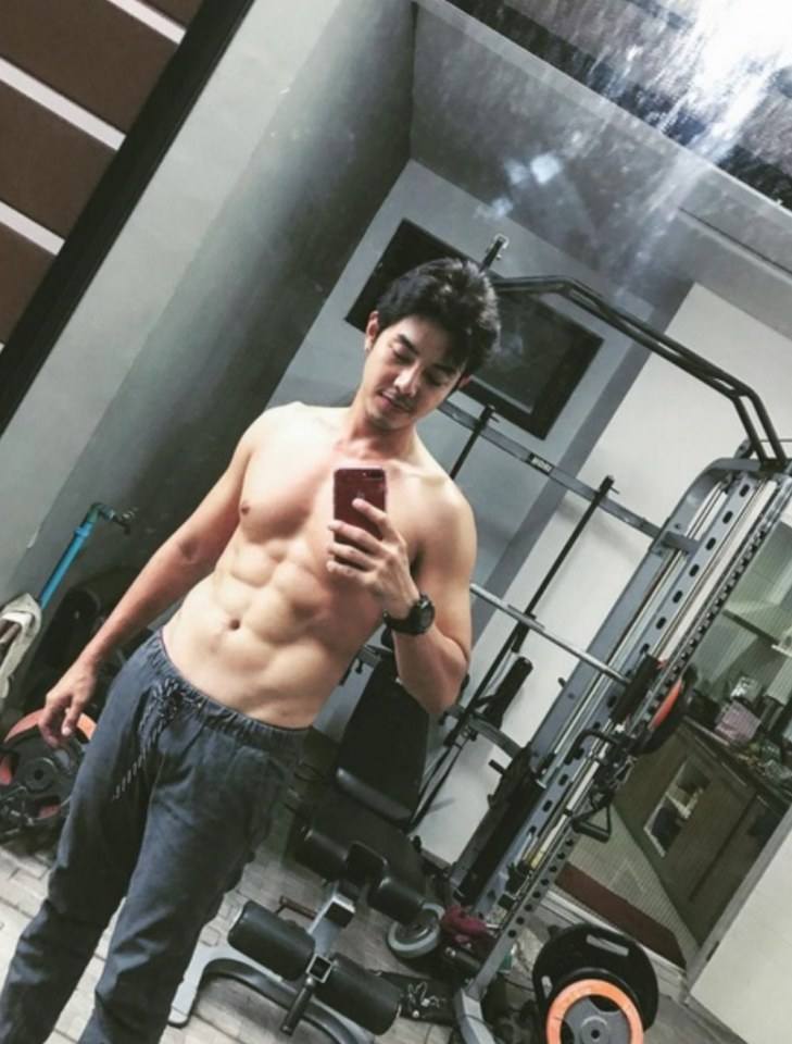 อยากซบหน้าอก ซุปตาร์