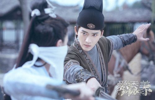 锦衣之下Under the Brocade (2018)