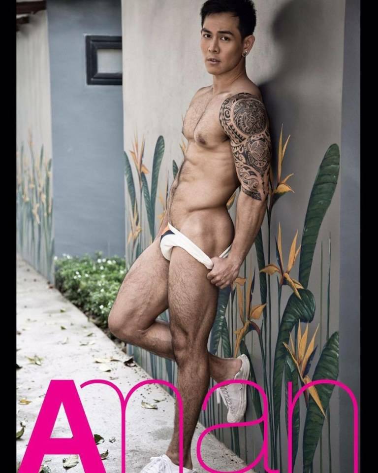 hot male 434 (18+)