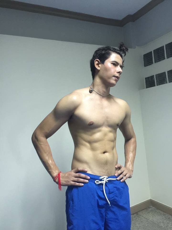 ผู้ชายมัดจุก 2,567