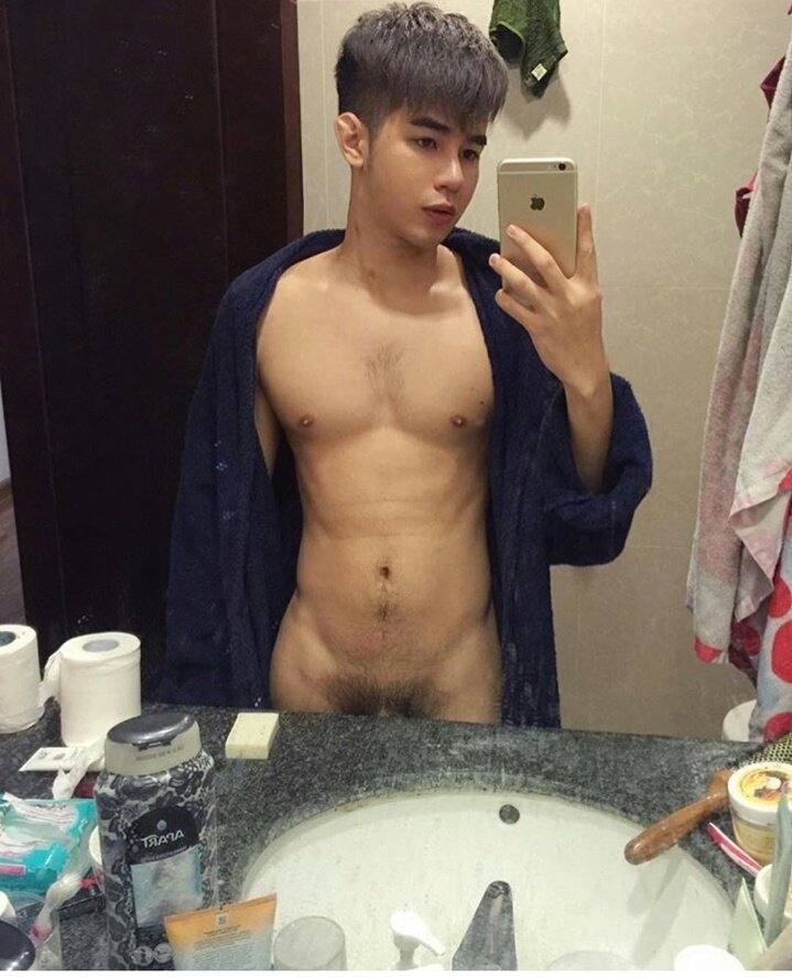hot male 435 (18+)
