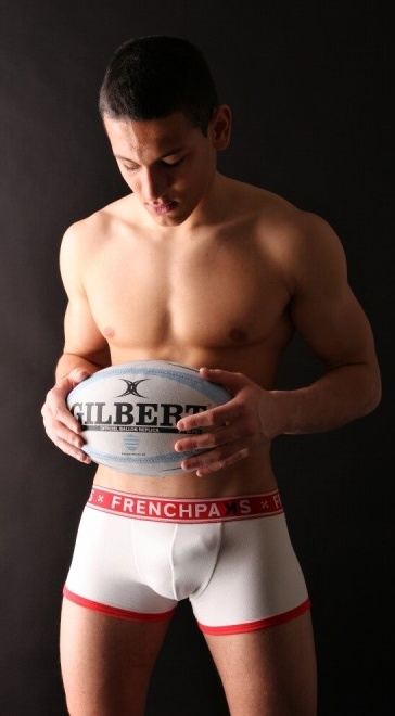 Hot guy in underwear 314