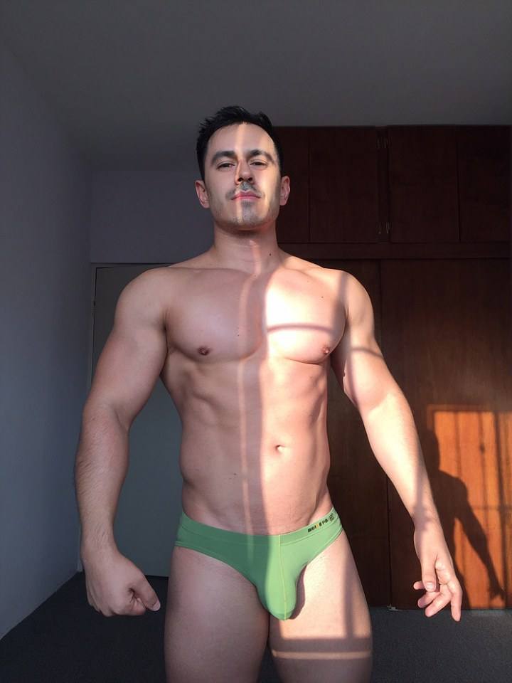 Hot guy in underwear 314