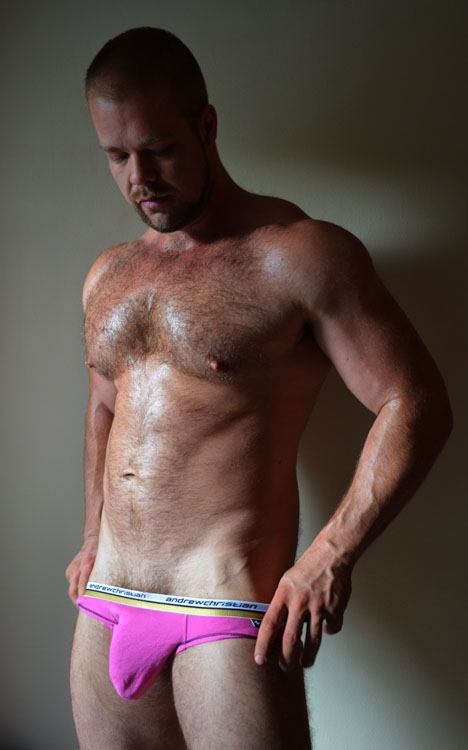 Hot guy in underwear 314