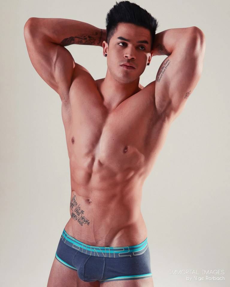 Hot guy in underwear 314