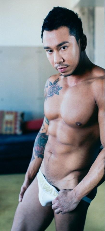 Hot guy in underwear 314