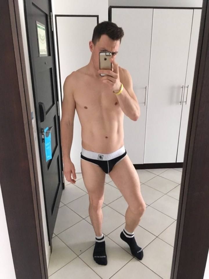 Hot guy in underwear 316