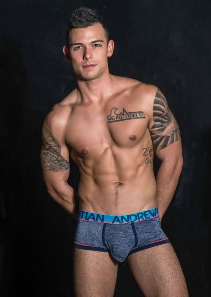 Hot guy in underwear 316