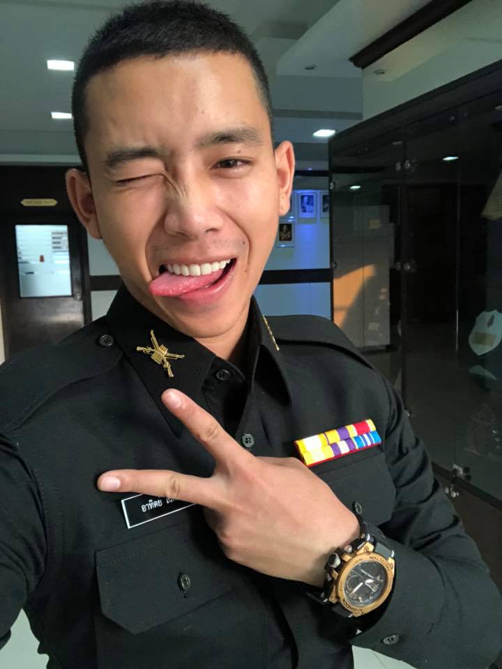 บักหำต่งของอ้าย