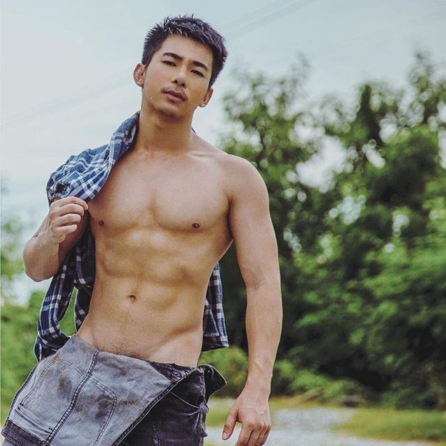 นี่ก็แน่นจุง